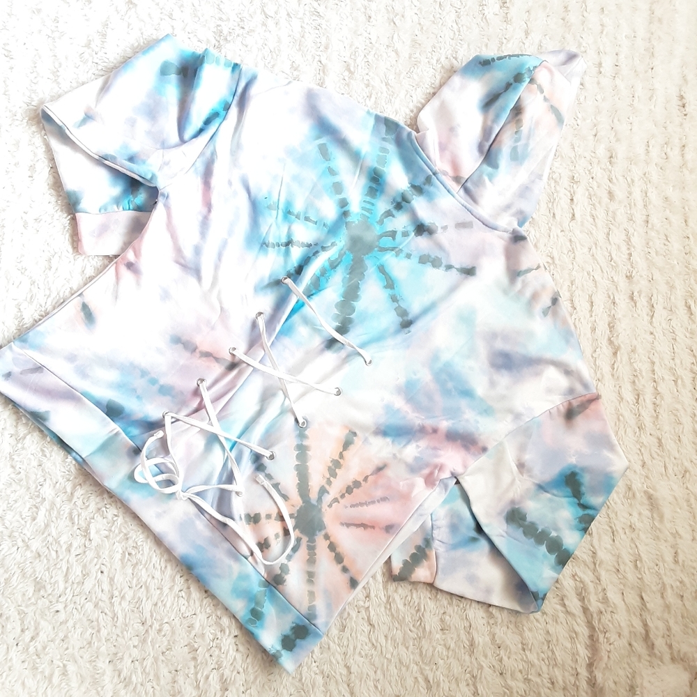 Disney Alice In Wonderland Tie-Dye Lace-Up Girls Hoodie NWT - Picture 6 of 7